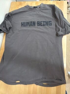 Balenciaga men’s t shirt size Large